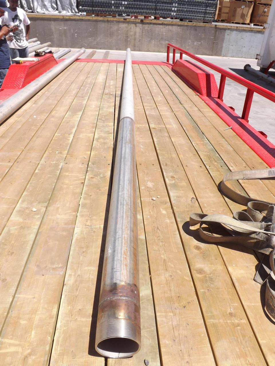 25 FT x 4.5 Inch Stainless Steel Threaded Well Pipe Column Pipe for